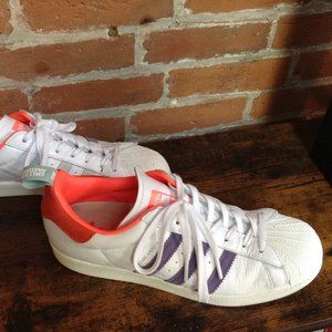 Adidas Superstar Girls Are Awesome Size 10